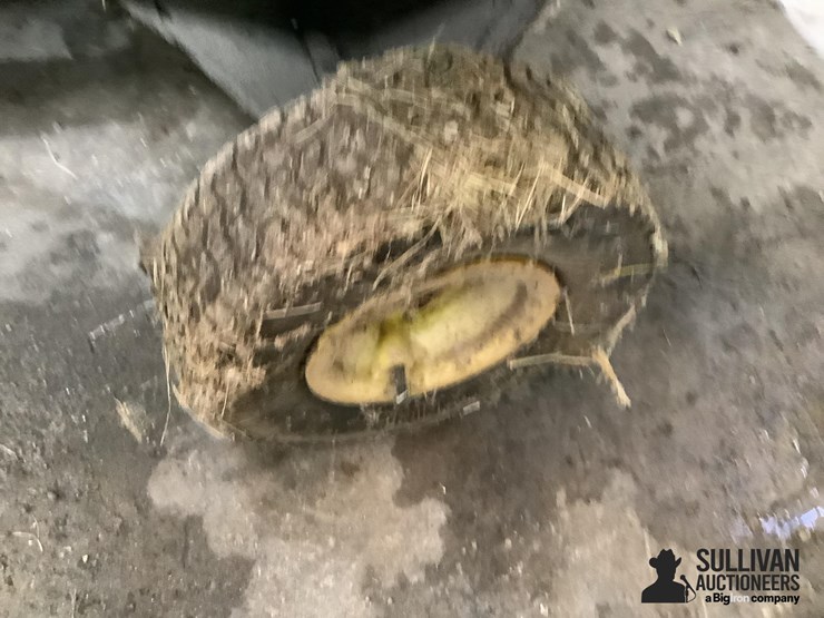 john-deere-7p-poly-cart-image-11