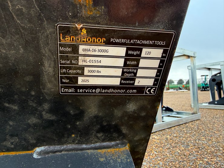 #7959-•-skid-steer-utility-hitch-w/-2"-receiver-image-3