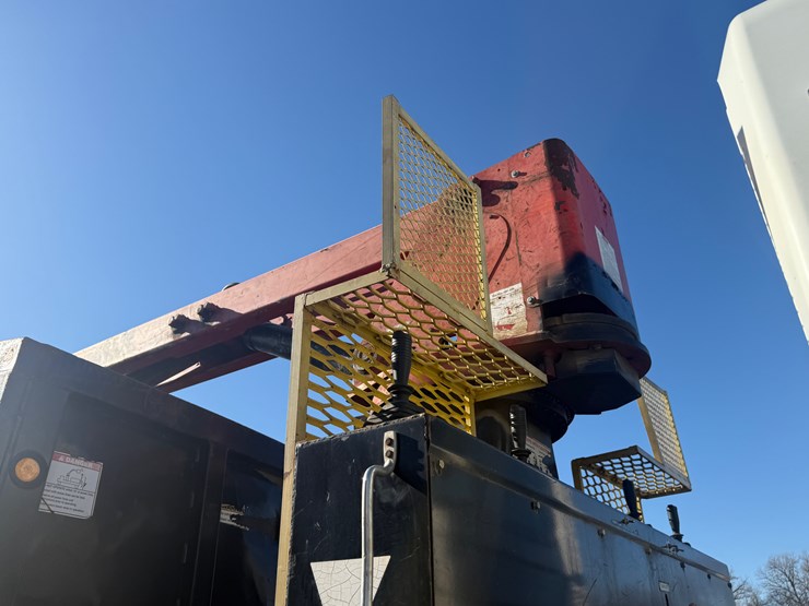 2012-international-durastar-4400-image-32