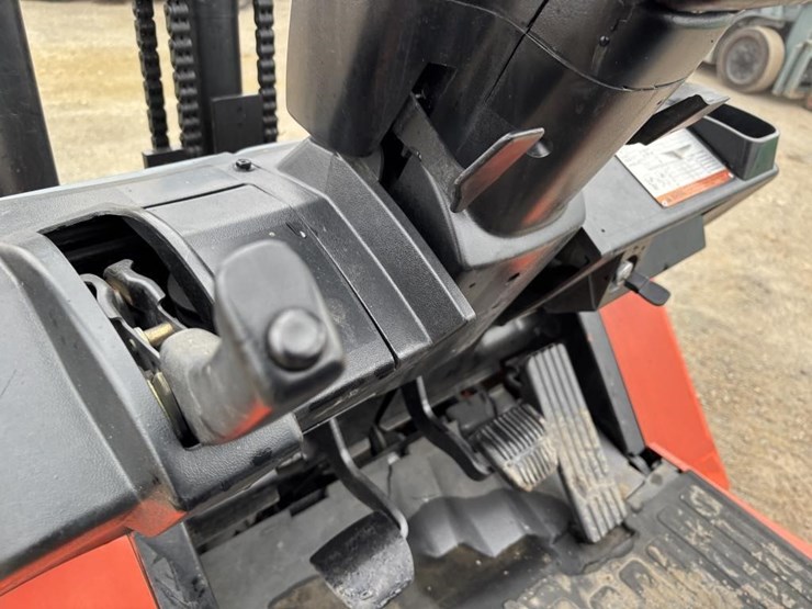 2004-toyota-7fgcu20-image-20