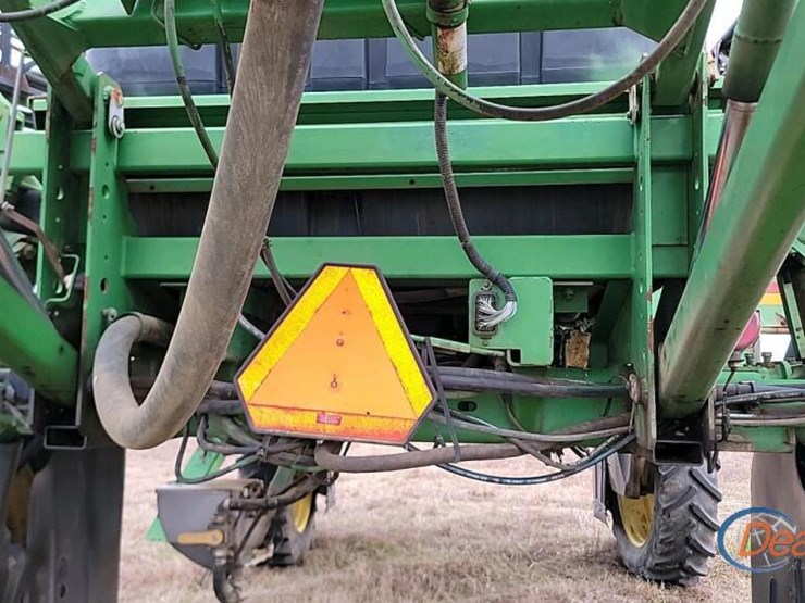 john-deere-4720-image-11