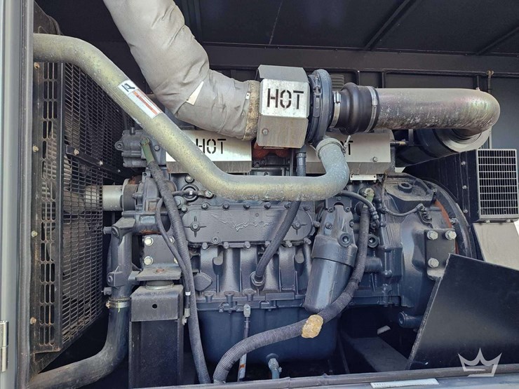 2013-generac-200-kw-image-12