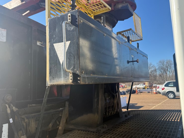 2012-international-durastar-4400-image-31