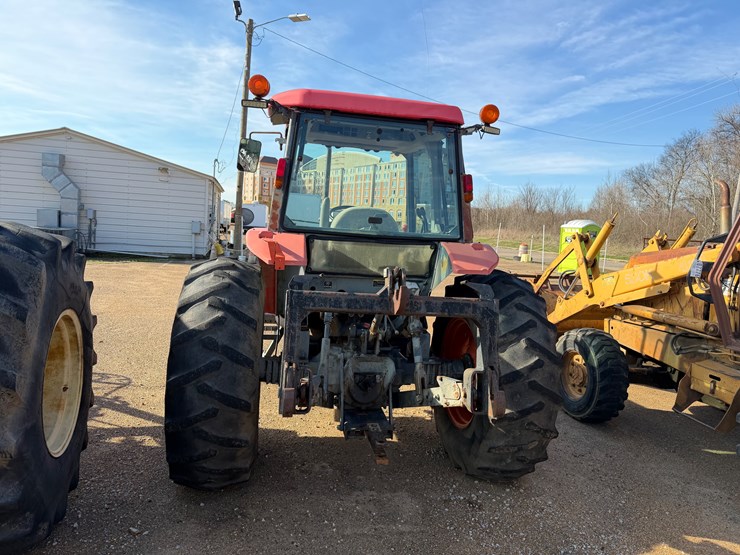 kubota-m8200-image-7