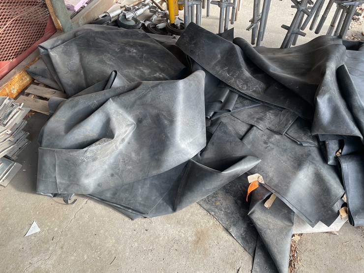 #2795-•-rubber-material-image-3