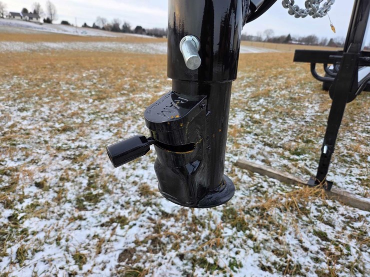 32'-2025-ez-haul-hay-handler-hay-trailer-image-18