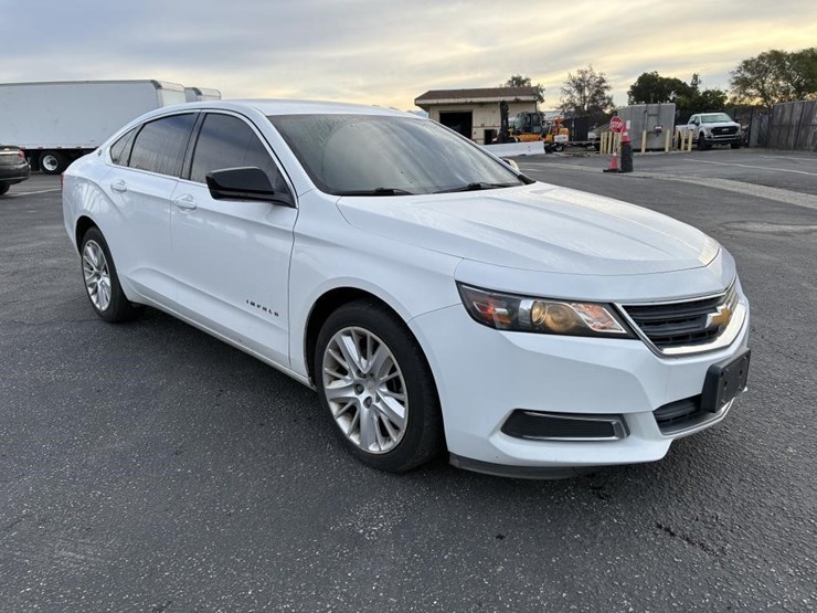 2019-chevrolet-impala-sedan-image-2