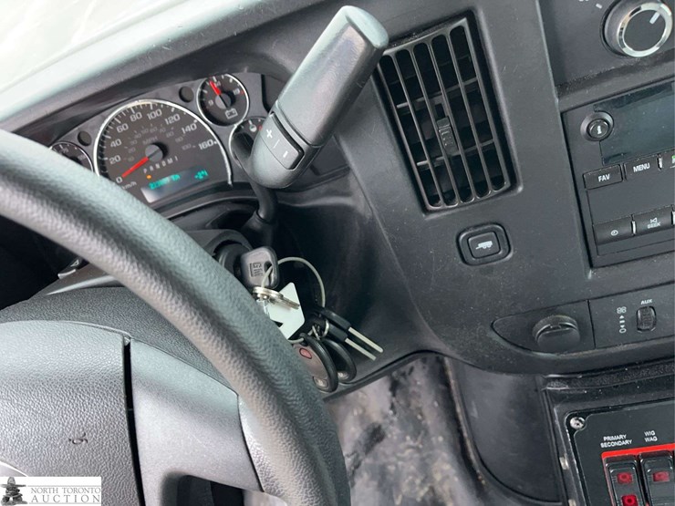 2016-chevrolet-express-g3500-image-20