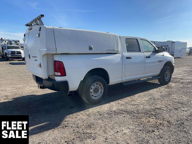 2012-dodge-3500-image-4