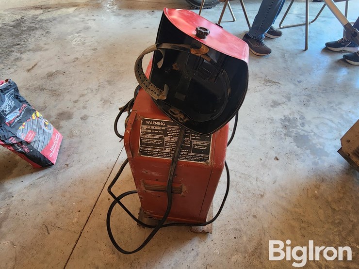 lincoln-electric-ac/dc-225/125-welder-image-4