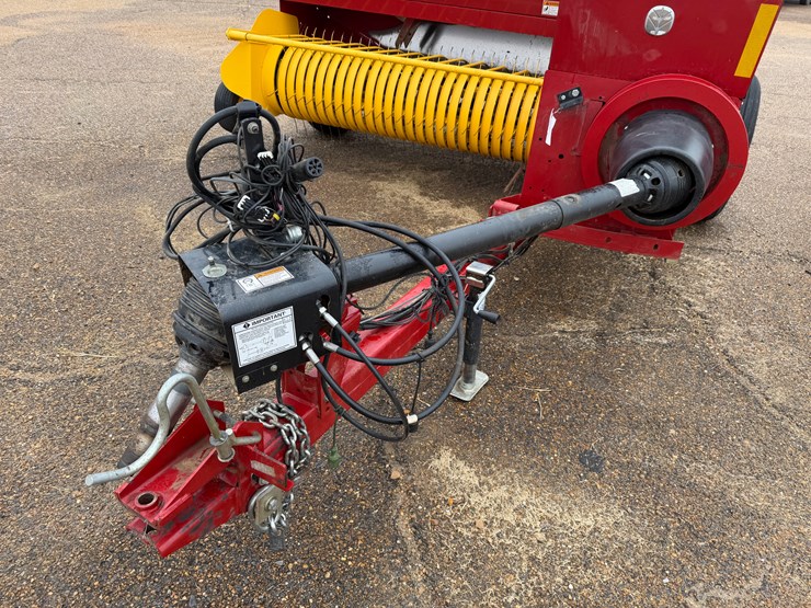 2019-new-holland-bc5070-image-6