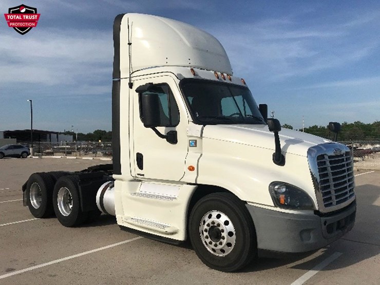 2019-freightliner-cascadia-125-evolution-image-1