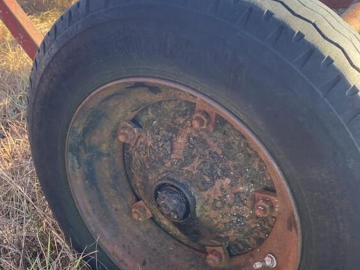 1-bale-hay-dolly-image-4