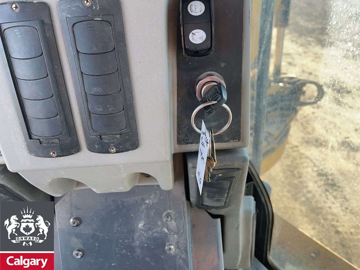 2008-caterpillar-140m-image-24