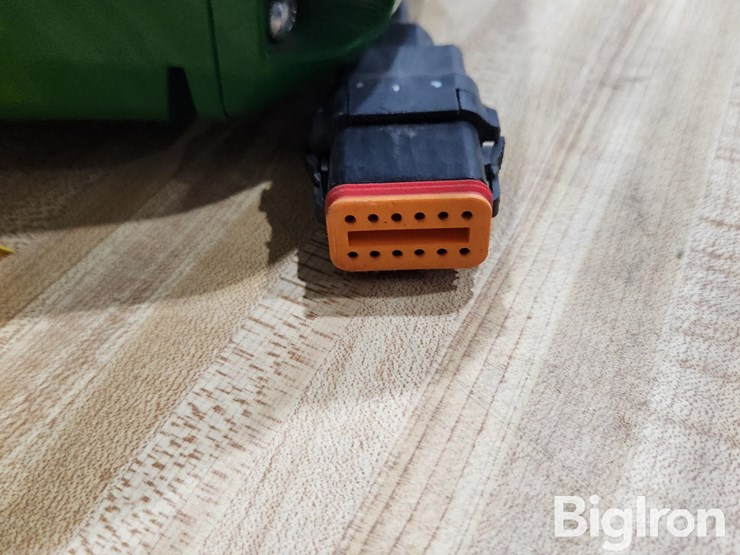 john-deere-starfire-7000-reciever-image-10