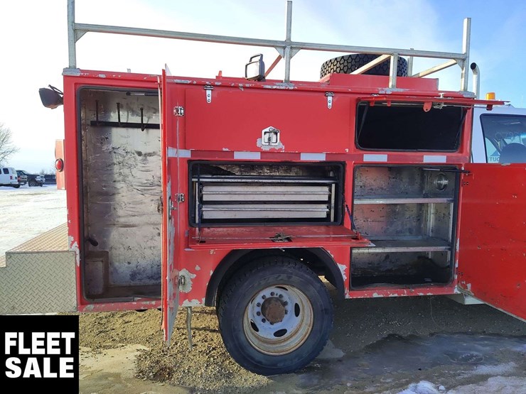 2009-ford-f550-image-30