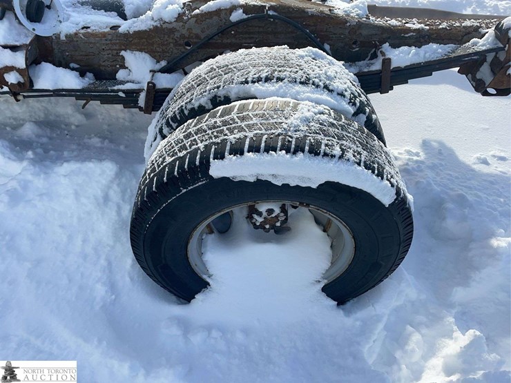 2018-chevrolet-express-dual-rear-wheel-cab-&-chassis-image-28