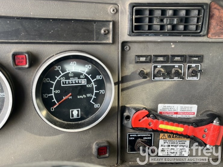 2007-kenworth-t300-image-20