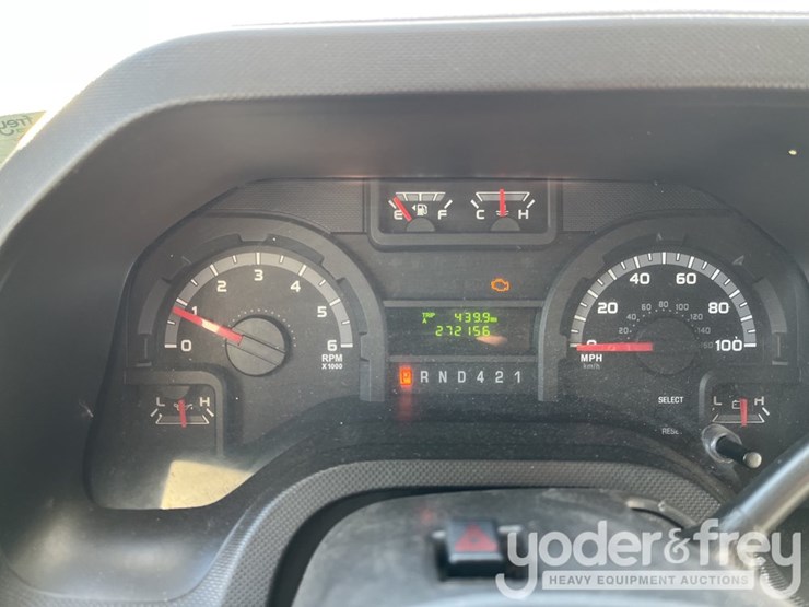 2016-ford-e450-image-17