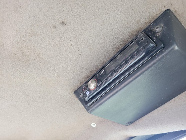 2004-caterpillar-938g-image-27