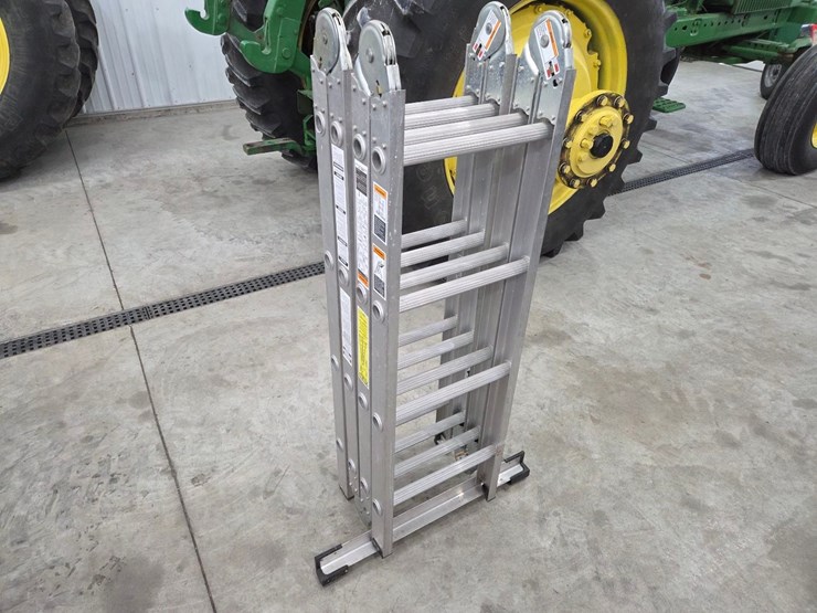 werner-m8-16-multi-position-aluminum-ladder-image-5