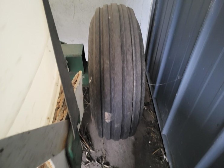 nurse-tender-w/cart-image-8