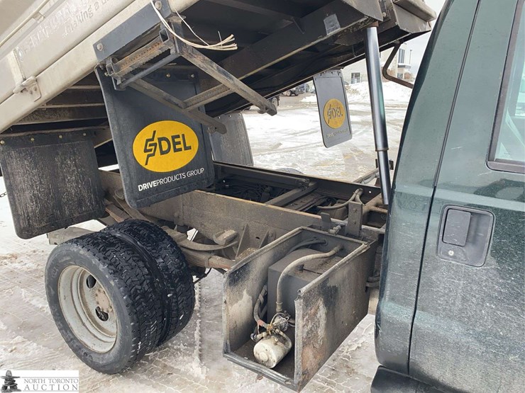 2013-ford-f450-image-28