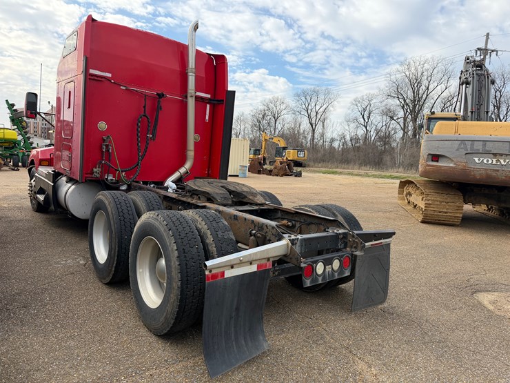 2007-kenworth-t600-image-7