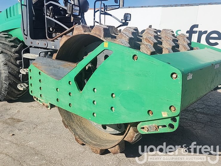 2014-hamm-h11i-image-8