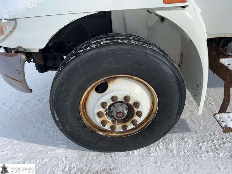 2012-international-4000-image-11