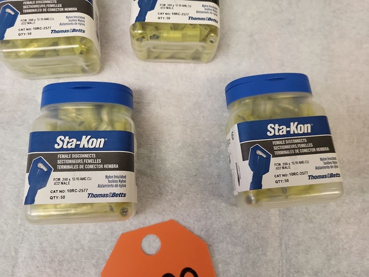 (4)-containers-sta-kon-female-disconnects---tag-#1209-image-6