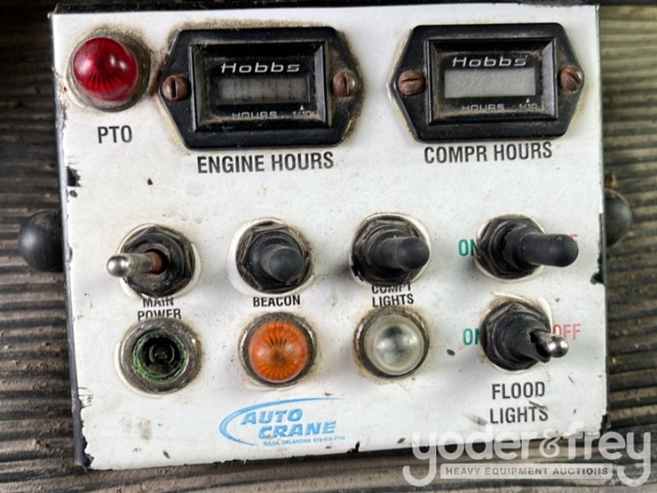 2007-kenworth-t300-image-24