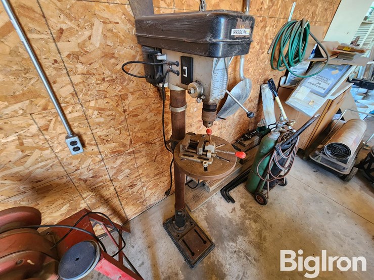 1994-16-speed-floor-drill-press-image-3