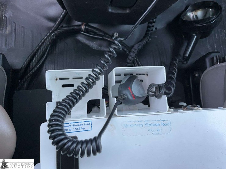 2017-chevrolet-express-s/a-ambulance-image-23