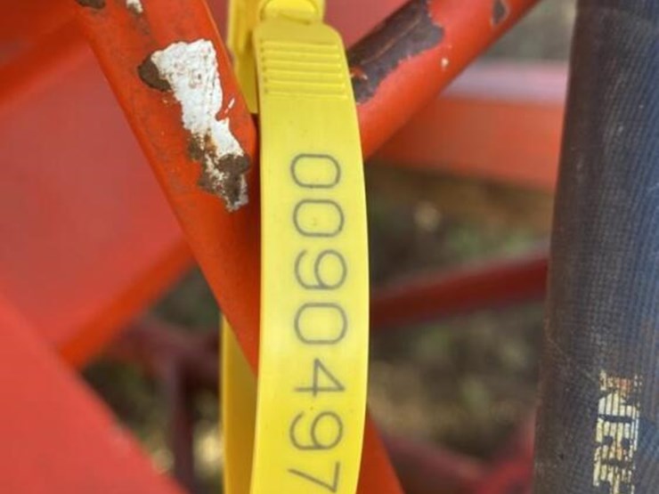 gravity-wagon-w/-parker-auger-image-11