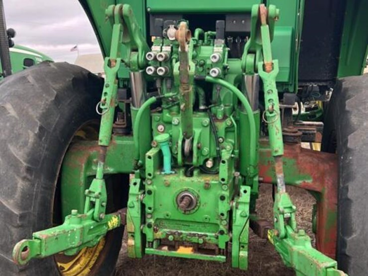 2010-john-deere-7330-image-15