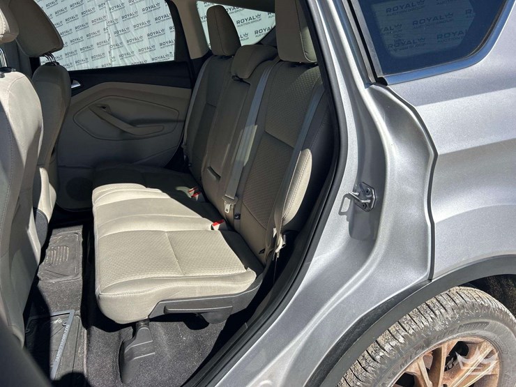 2017-ford-escape-image-13