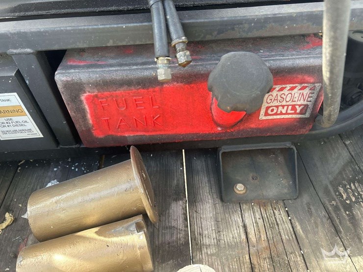 blast-off-hot-pressure-washer-trailer-image-13