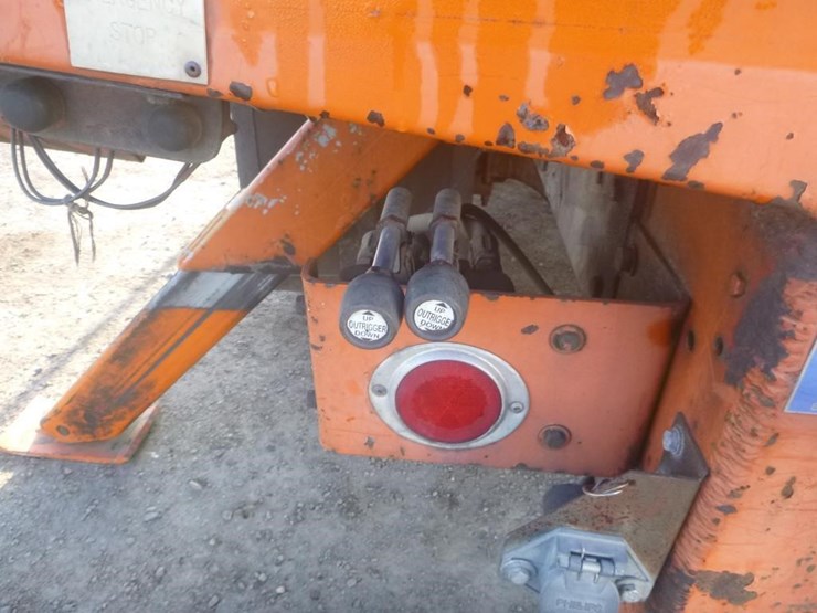 1999-international-4900-image-19