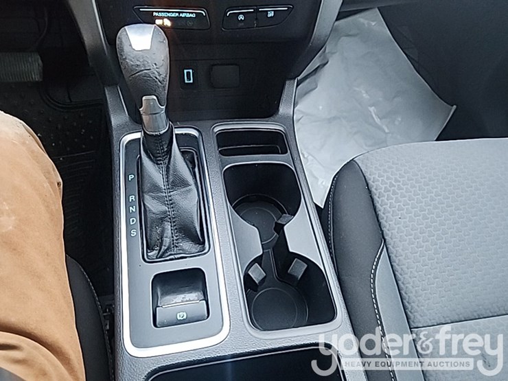 2017-ford-escape-image-18