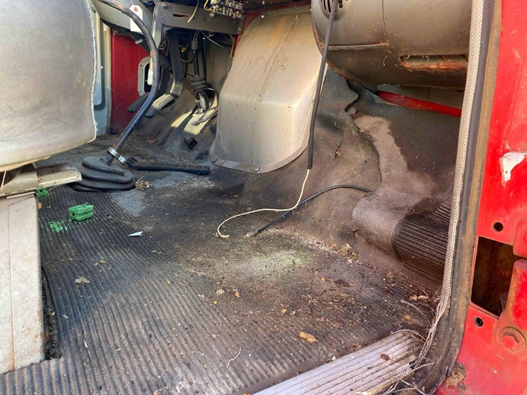 1970-international-2010a-fleetstar-firetruck-image-56