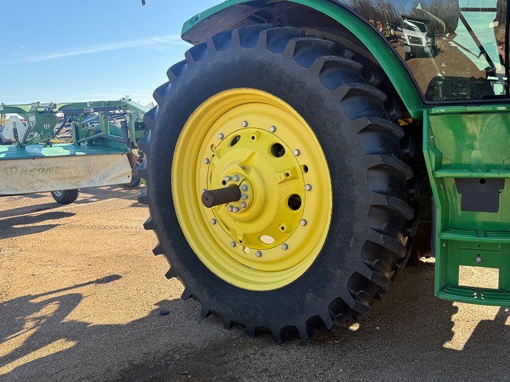 john-deere-6145r-image-13