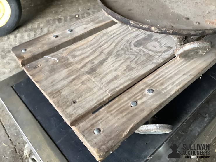 creeper-&-shop-stool-image-11