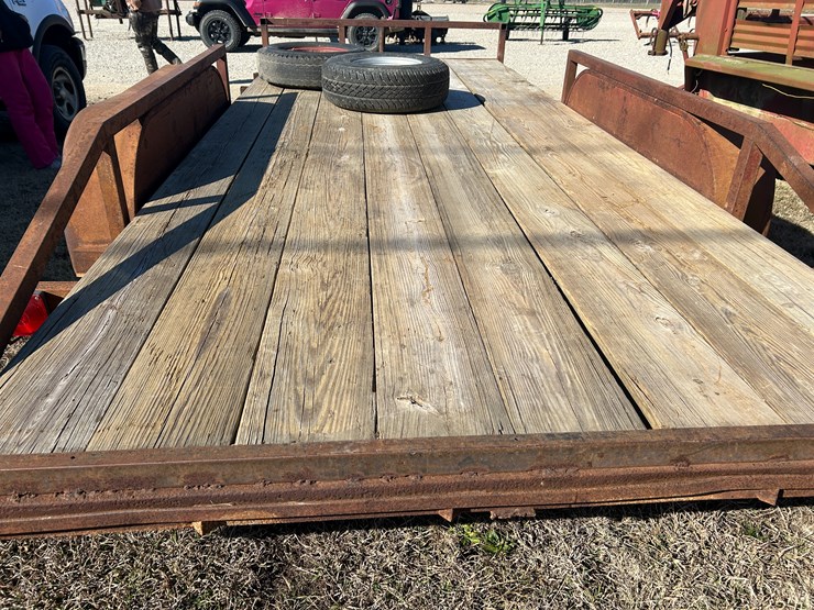 #37625-•-16-ft-t/a-steel-utility-trailer-image-10