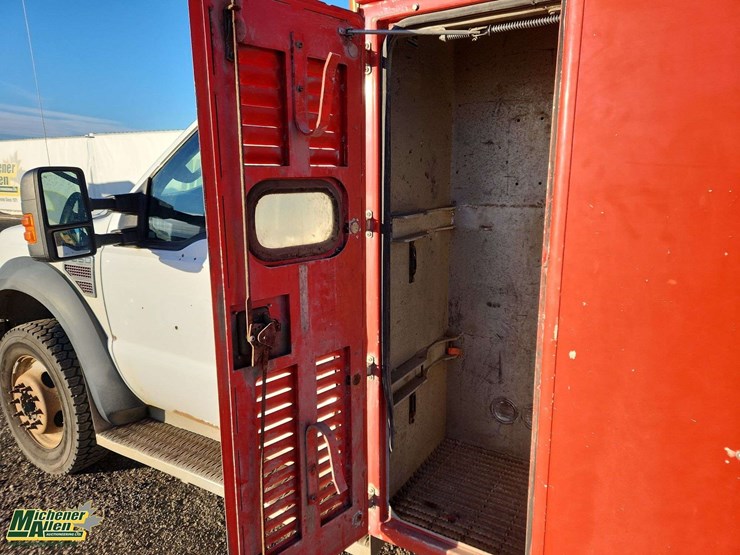 2008-ford-f550-image-31