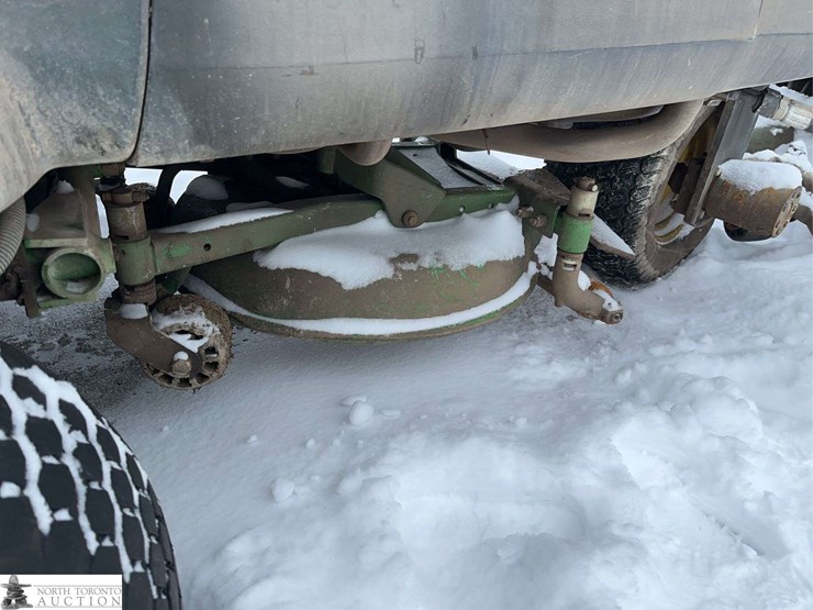 2013-john-deere-7400-image-23