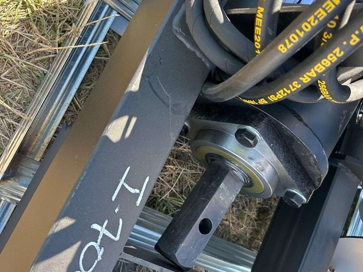 2025-pabreak-auger-bits-and-plate-skid-steer-attachment-image-12