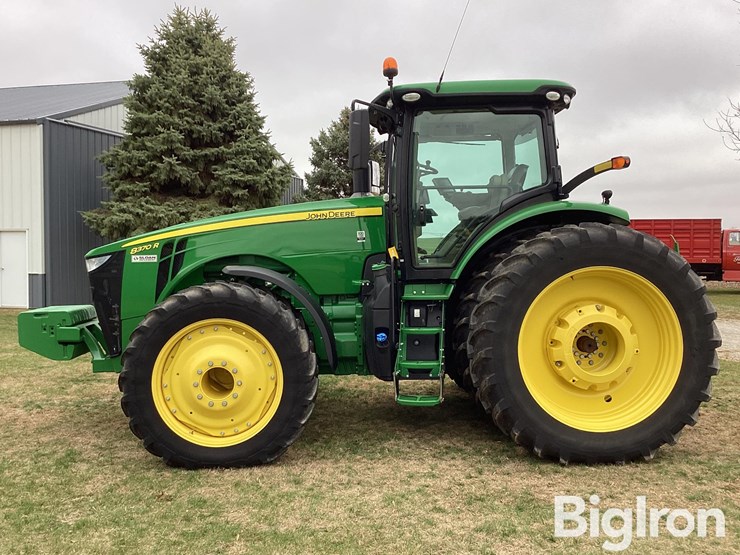 2018-john-deere-8370r-image-8