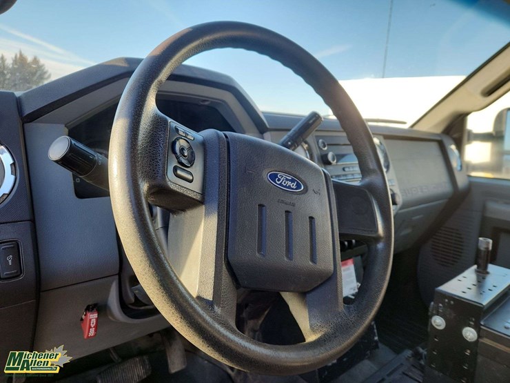 2012-ford-f550-image-20