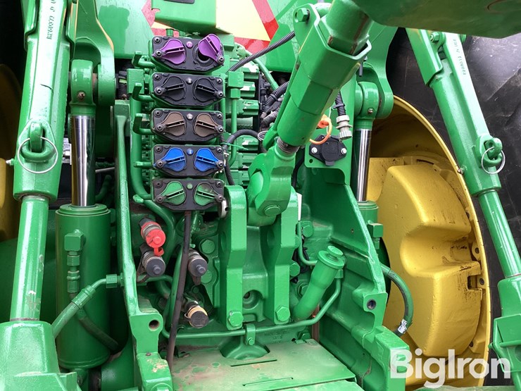 2018-john-deere-8370r-image-10